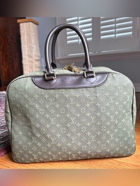VINTAGE RARE Louis Vuitton Khaki Green Mini Lin logo Satchel